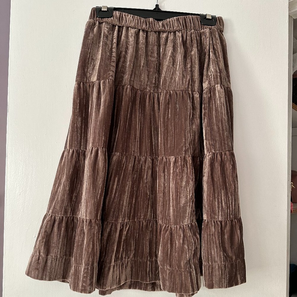 Junees Brown Velvet 3 Tiered Skirt Knee Length Size XS Pre Owned Good Condition